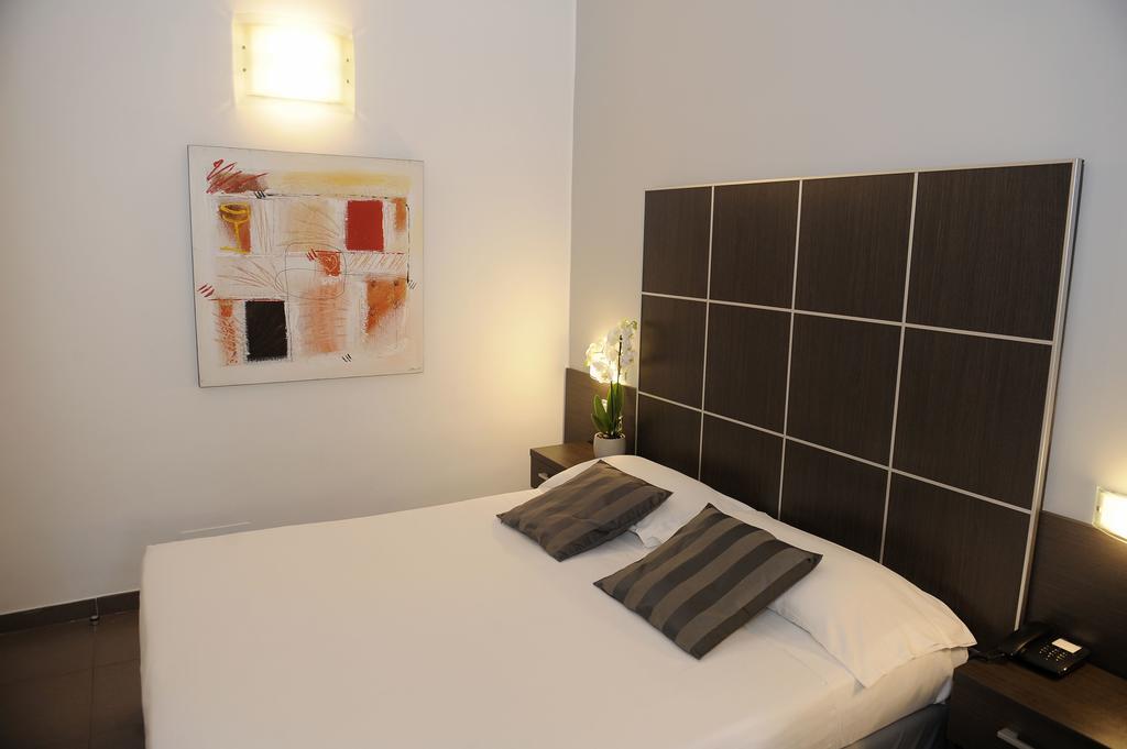 Hotel Rome Place Pokoj fotografie